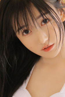 吸奶电影
